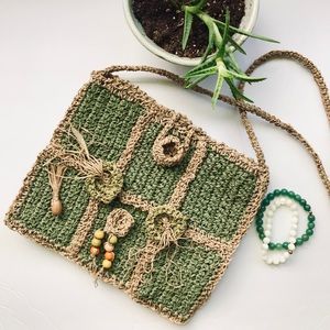 100% HAND CROCHETED STRAW BAG